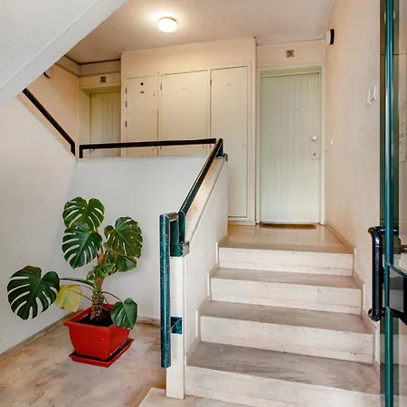 Wfh Urban Retreat @ Carnide Daire *