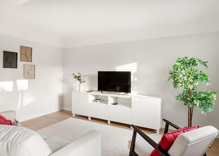 Wfh Urban Retreat @ Carnide 公寓