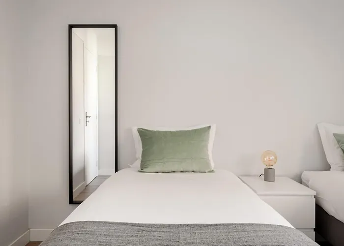 Wfh Urban Retreat @ Carnide 公寓 *