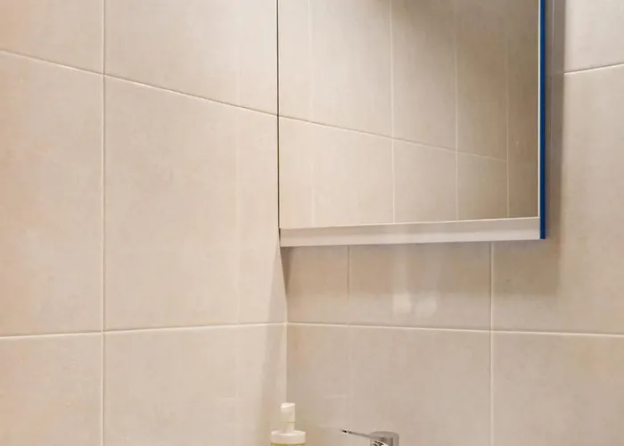 Wfh Urban Retreat @ Carnide *