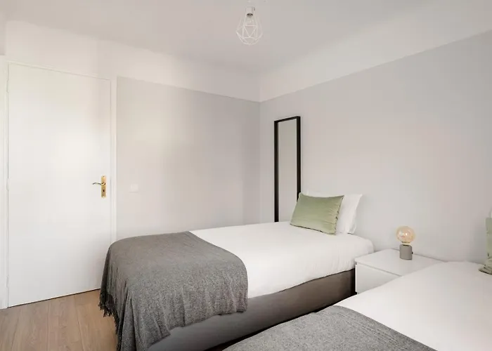 Appartement Wfh Urban Retreat @ Carnide